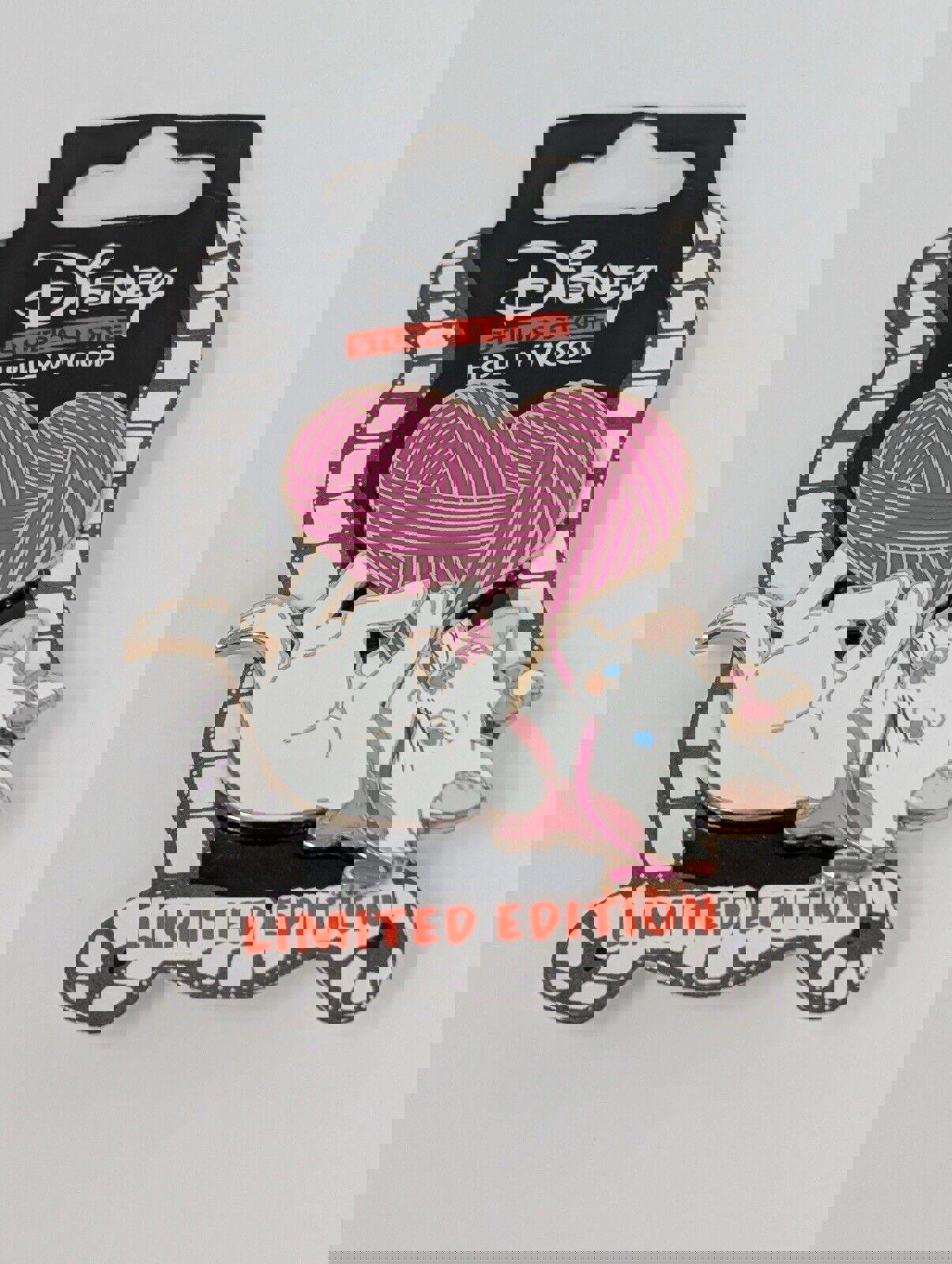 Marie Aristocats Heart Yarn DSSH Disney Studio Store Hollywood LE Pin