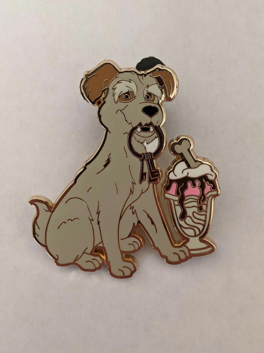 Patch Pirates Of The Caribbean Traders Delight DSSH DSF Disney LE300 Pin